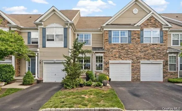 $565,000 | 5 Case Court, Monroe, NY 10950