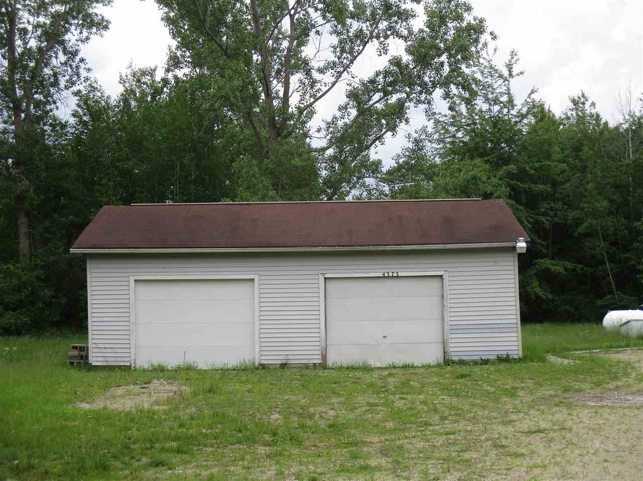 4373 West Laporte Road St. Louis, MI 48880 - Photo 16 of 22 1856752-16.JPG