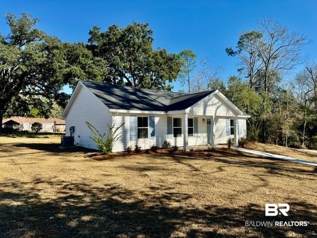 403 East 4th Street Bay Minette, AL 36507 - Photo 2 of 19 View of front of house