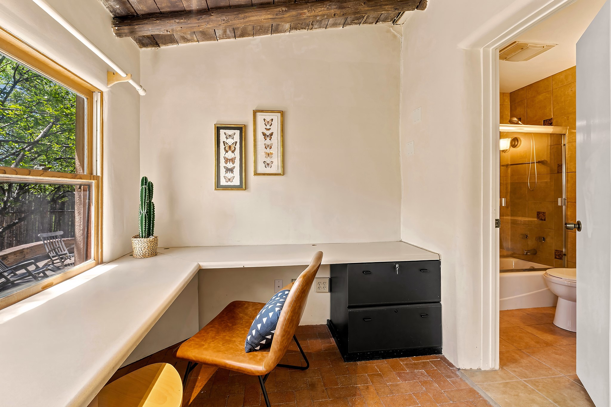 187 Tesuque Village Road Santa Fe, NM 87506 - Photo 32 of 42 Study