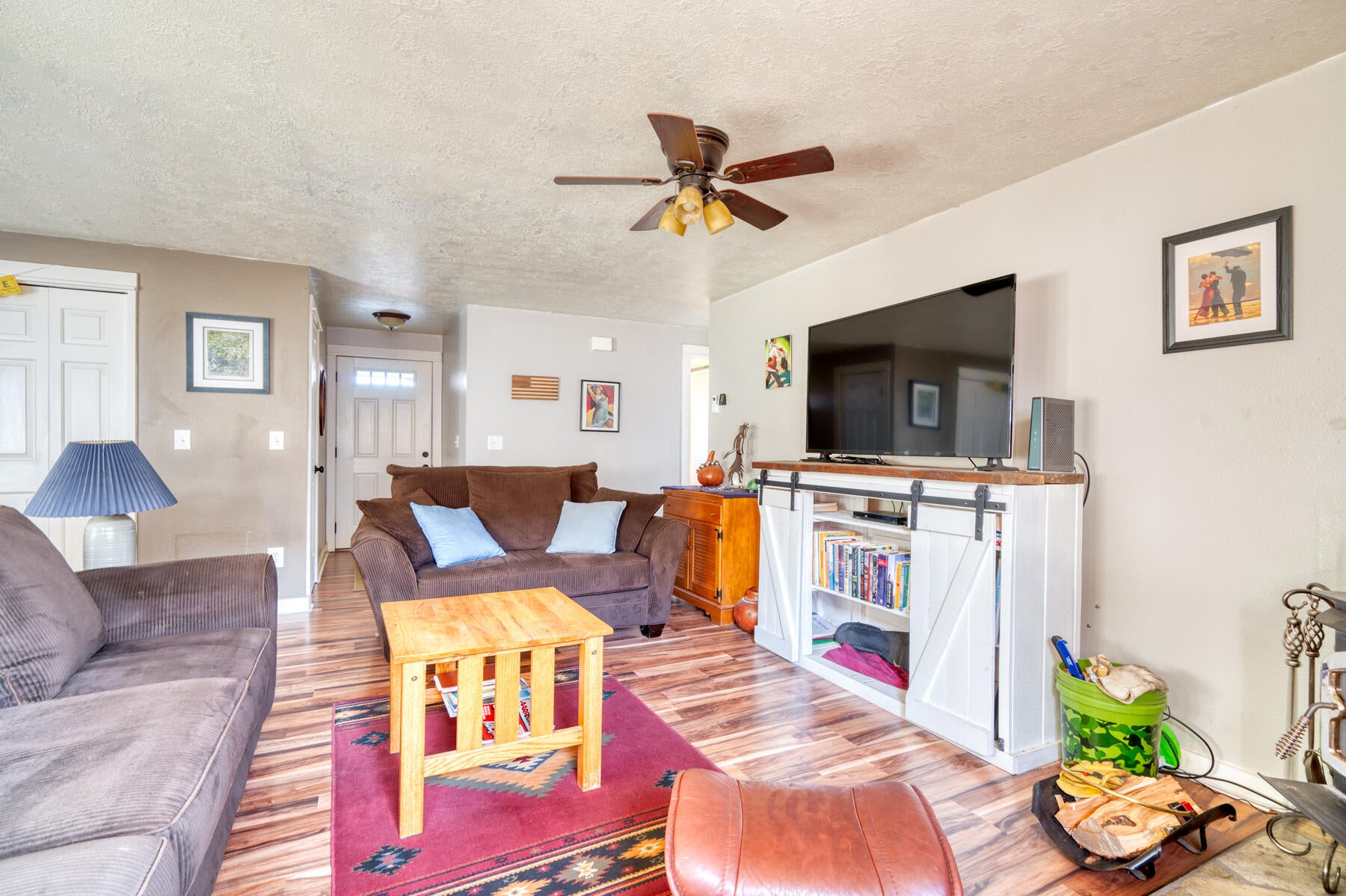 2640 Southwest Fissure Loop Redmond, OR 97756 - Photo 14 of 38 116_2640 Fissure Loop_Pro Property Photo