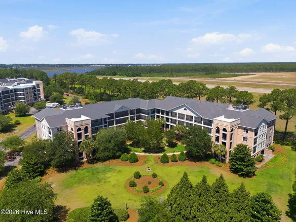 $335,000 | 4100 Marsh Grove Lane, Unit 4303, Southport, NC 28461