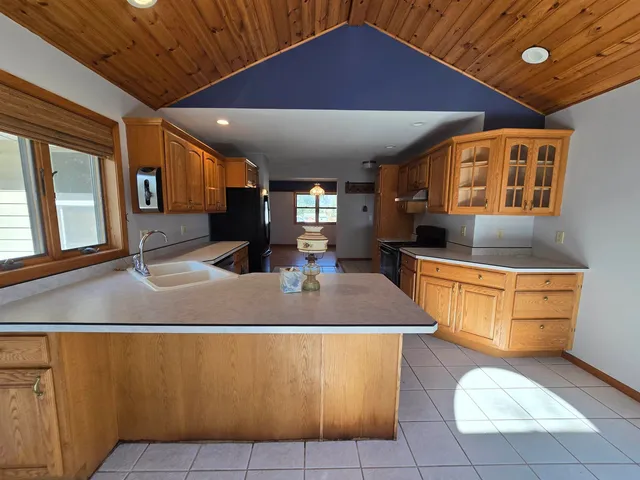 $289,900 | 10305 Village Gratiot Wi 53541, Gratiot, WI 53541