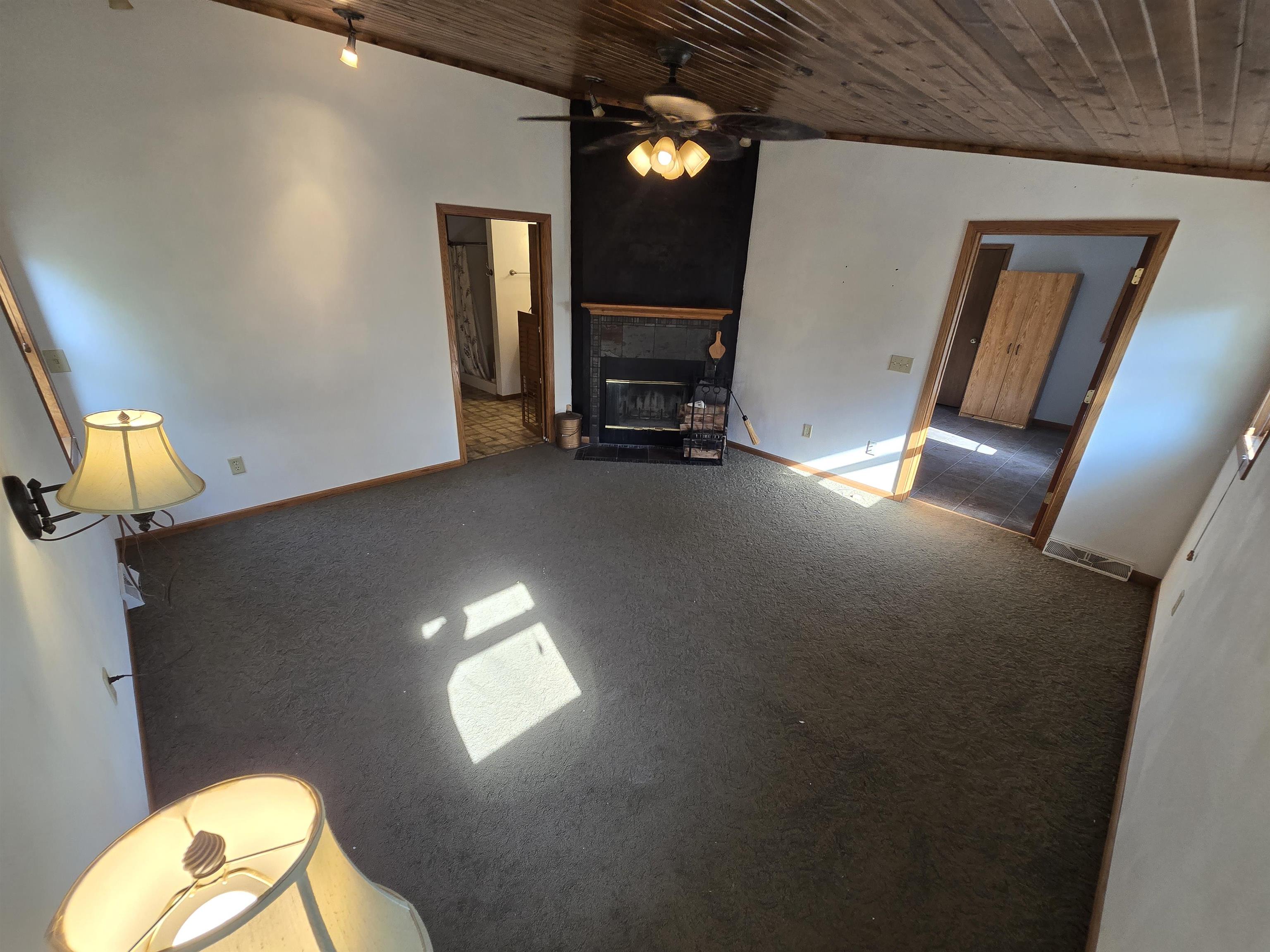 10305 Village Gratiot, WI 53541 - Photo 28 of 46