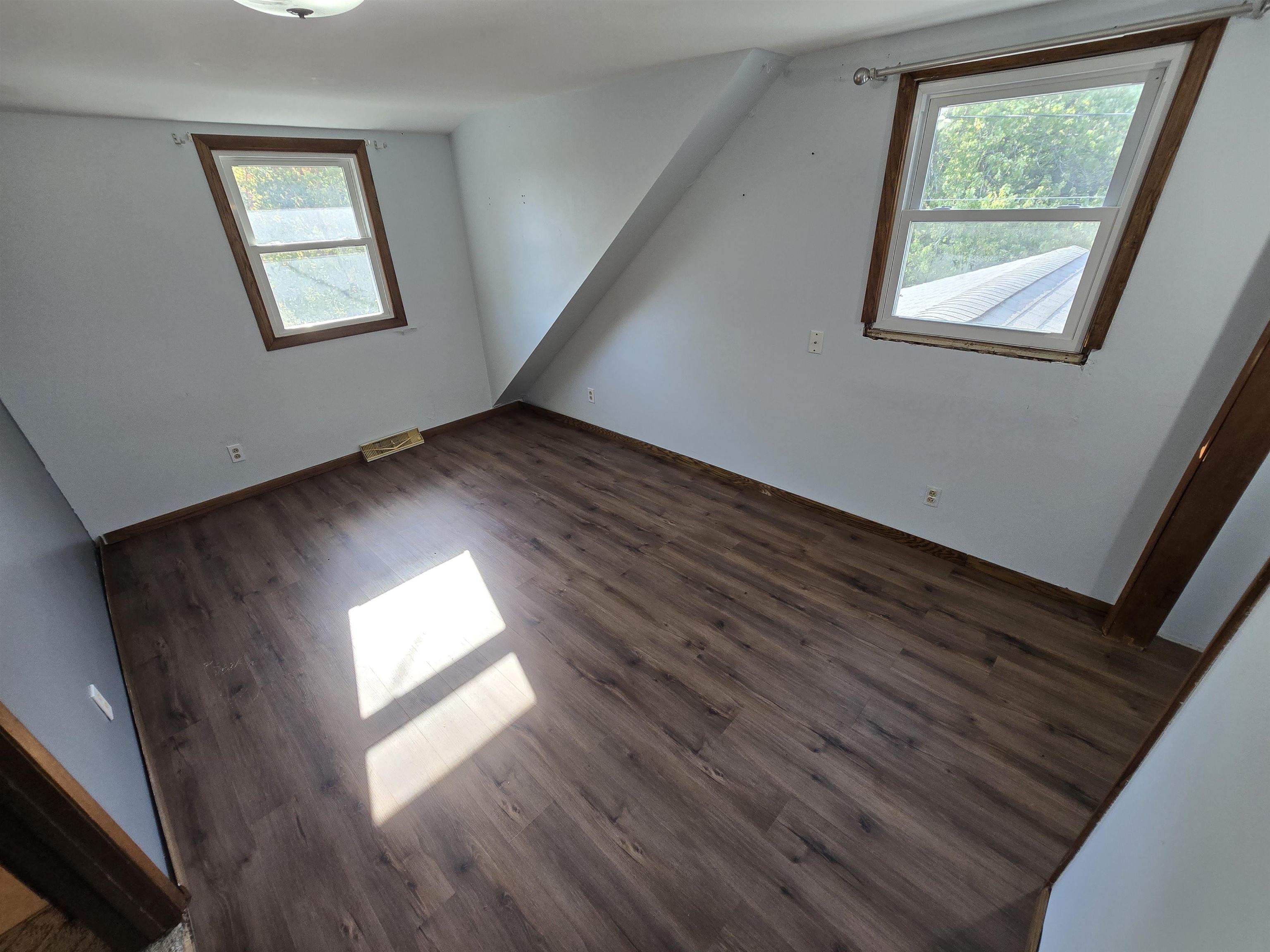 10305 Village Gratiot, WI 53541 - Photo 35 of 46