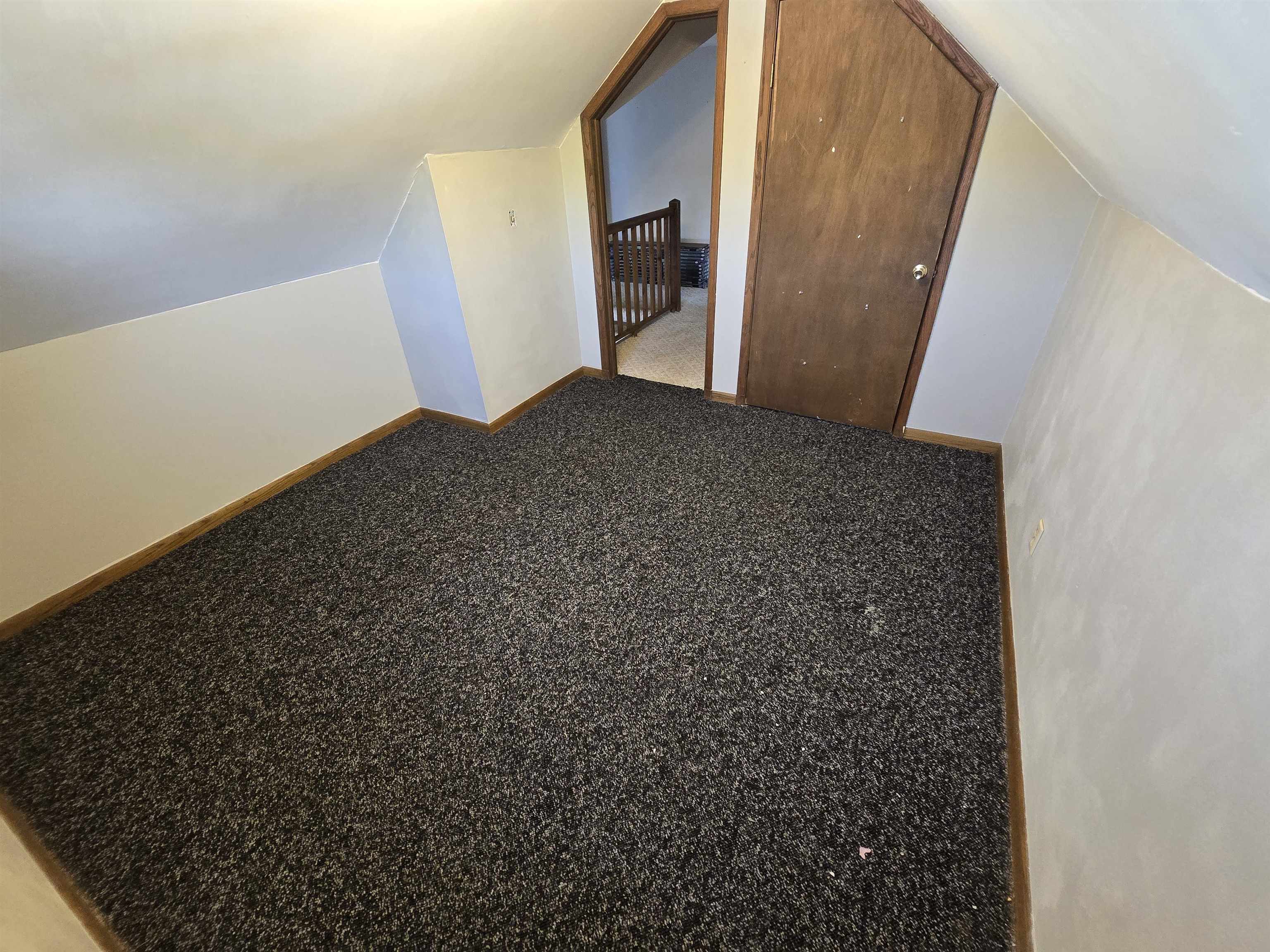 10305 Village Gratiot, WI 53541 - Photo 38 of 46