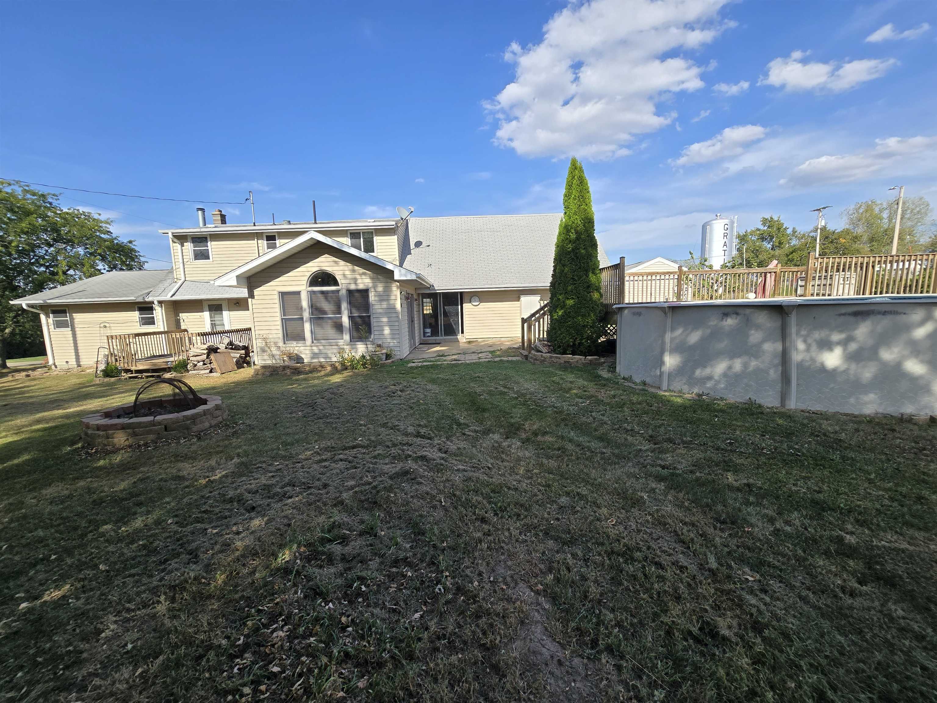 10305 Village Gratiot, WI 53541 - Photo 5 of 46