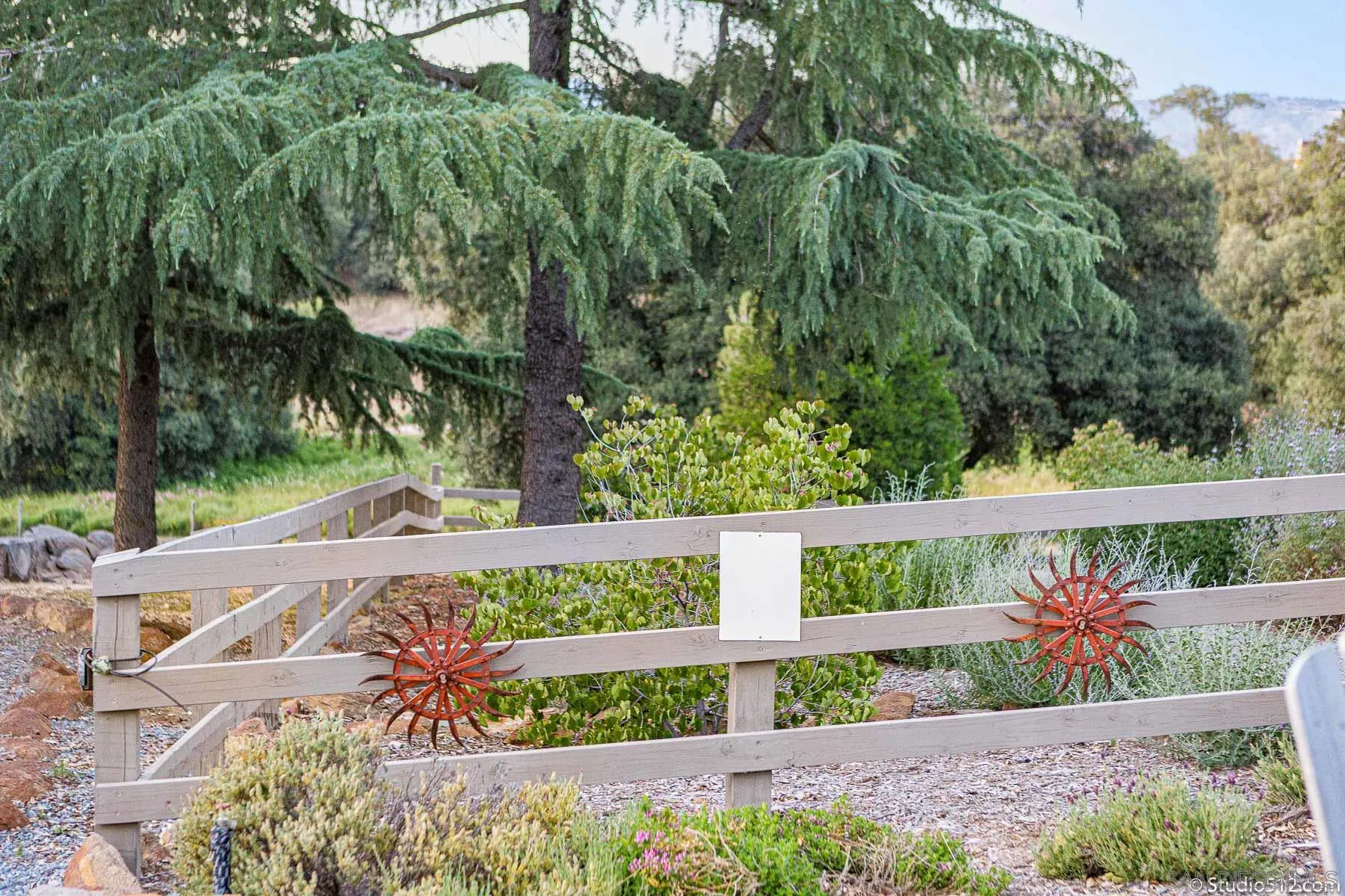 3208 Eagle Peak Road Julian, CA 92036 - Photo 44 of 65 a view of a bench in a yard
