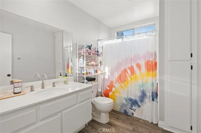 $469,000 | 1929 Glenoaks Boulevard, Unit 122, San Fernando, CA 91340