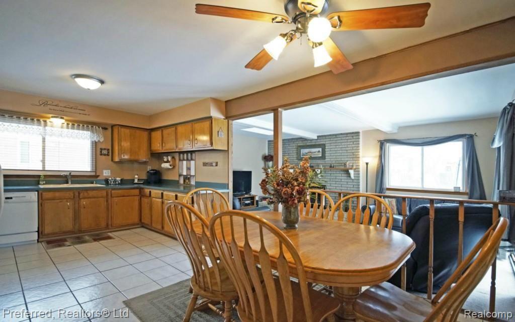 1823 Ranier Street Canton, MI 48187 - Photo 7 of 21 5-photo-web-1680x1050-232648.jpg