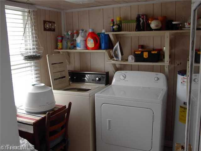 9446 Highway 29 Business Ruffin Nc 27326 Ruffin, NC 27326 - Photo 8 of 12 Laundry Room.