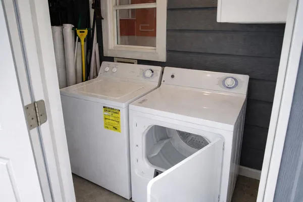 $1,150 | 5001 Duval Street, Unit B, Austin, TX 78751