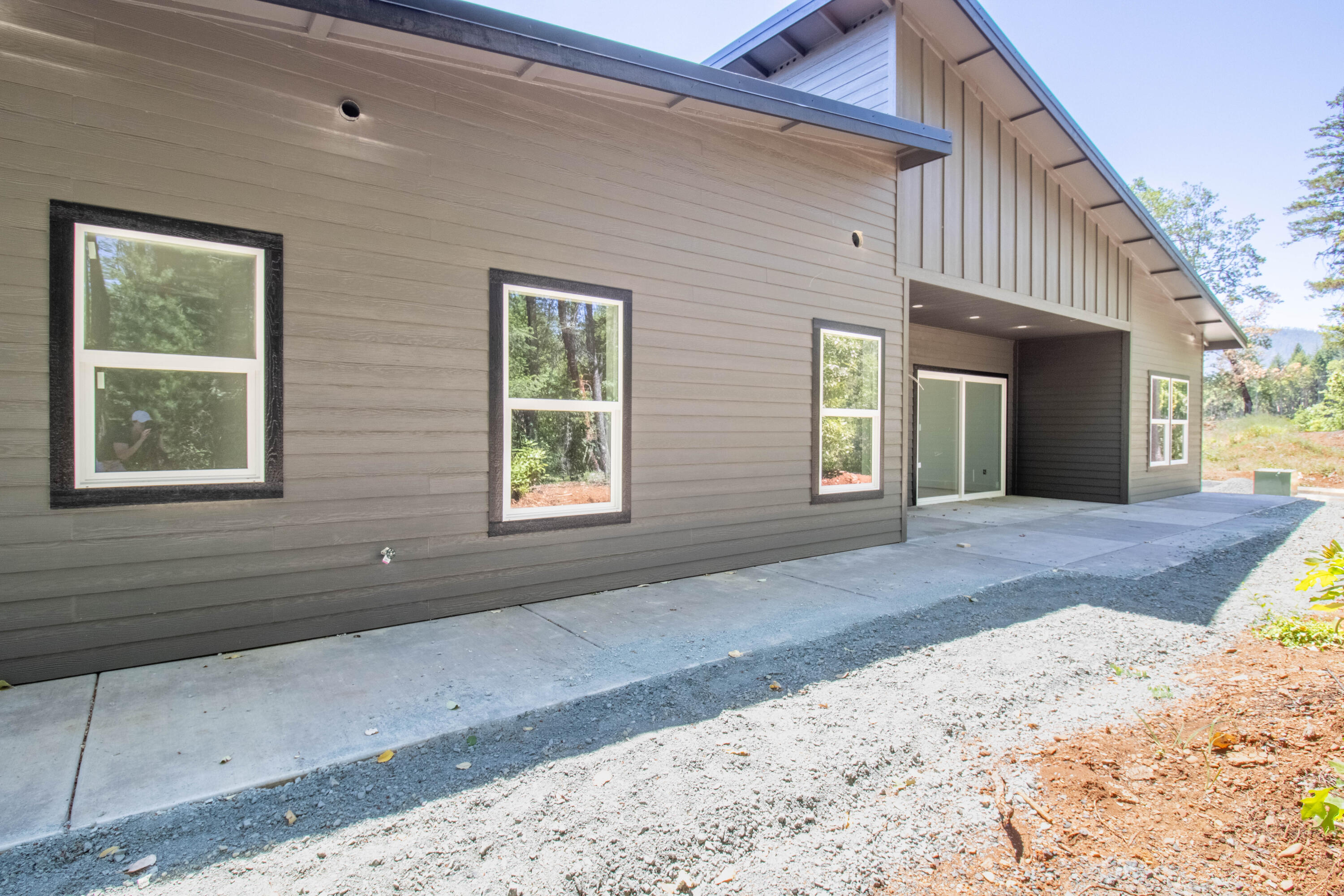 417 Rilynn Lane Cave Junction, OR 97523 - Photo 23 of 24 23
