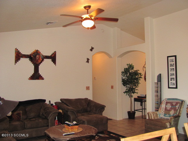 1259 Elf Court Rio Rico, AZ 85648 - Photo 6 of 18