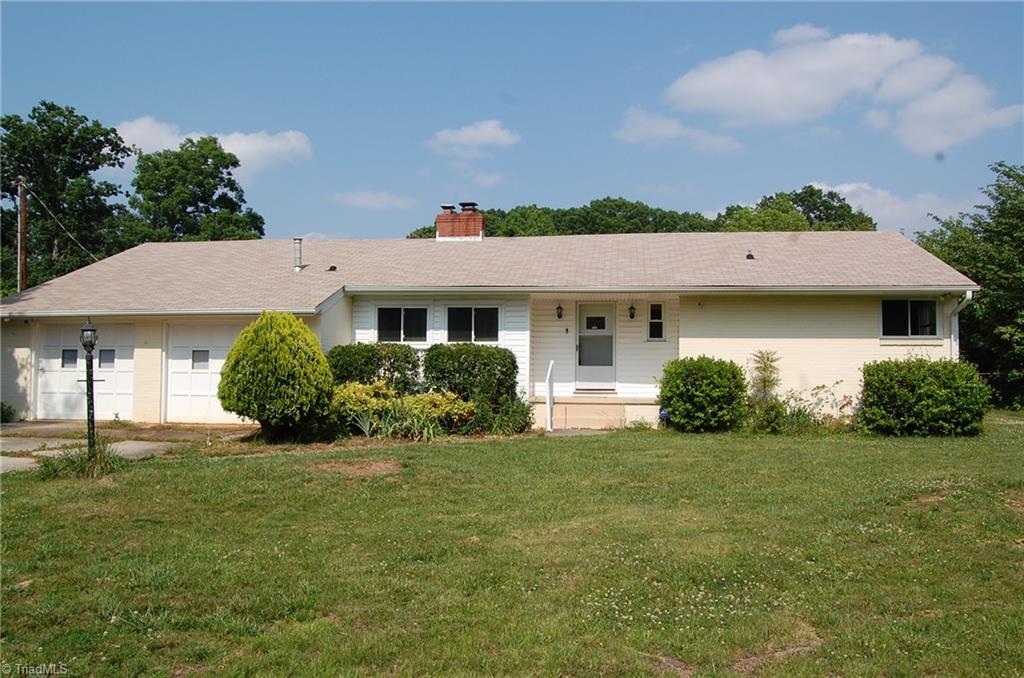 3902 Lawndale Drive, Greensboro, NC 27455 Compass