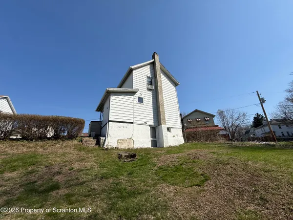 $159,000 | 14 Mill Hill Street, Pittston, PA 18640