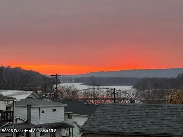 $159,000 | 14 Mill Hill Street, Pittston, PA 18640