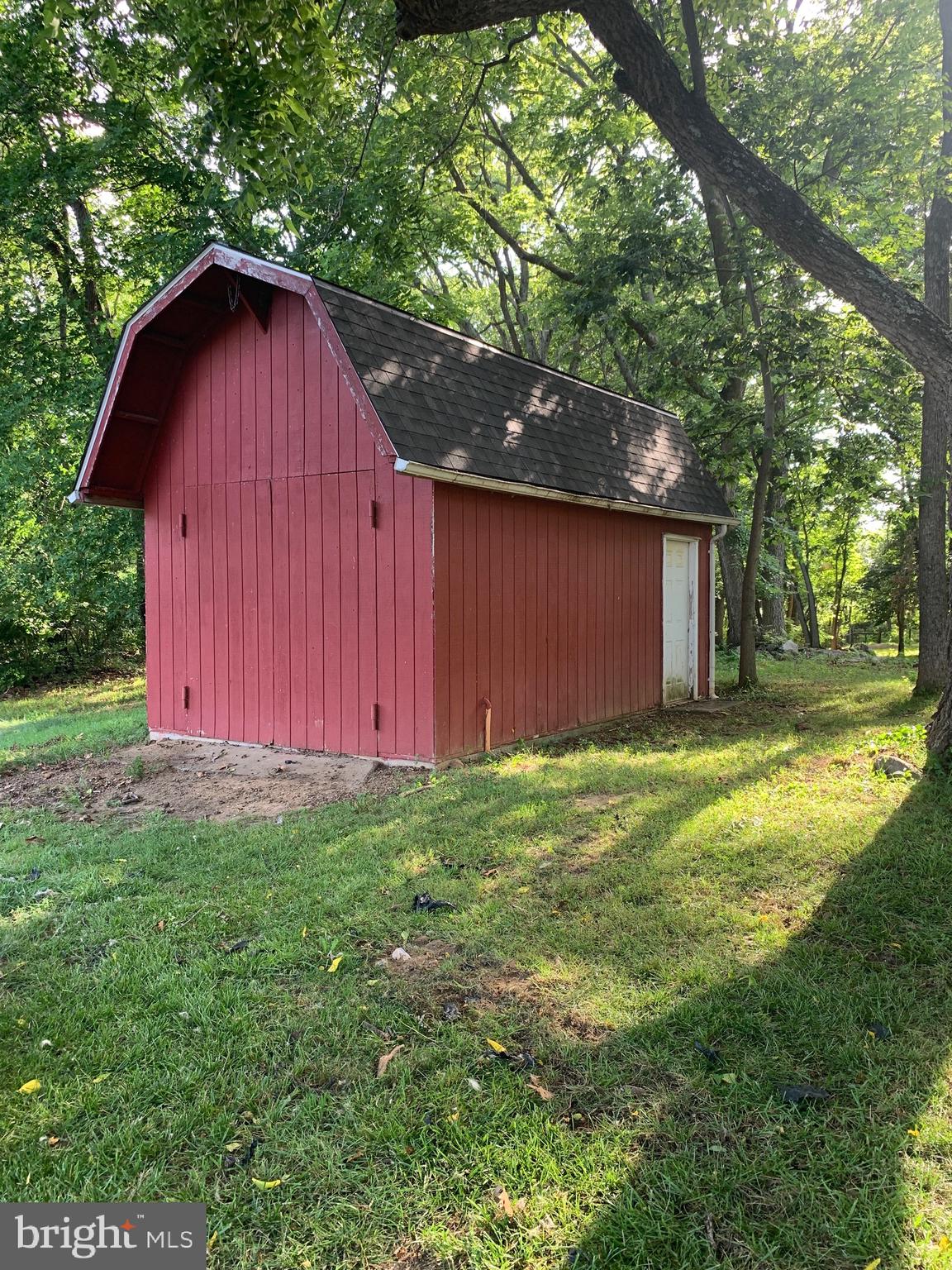 1503 Senseny Road Berryville, VA 22611 - Photo 26 of 42 large storage