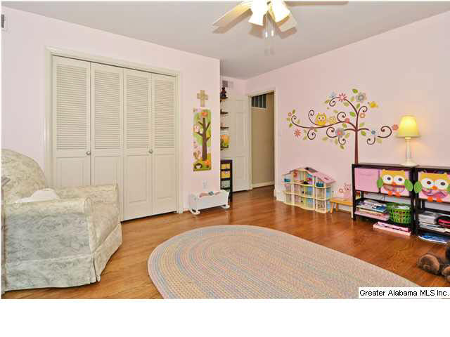 3601 Knightsbridge Road Mountain Brook, AL 35223 - Photo 23 of 32 Gallery Image 23