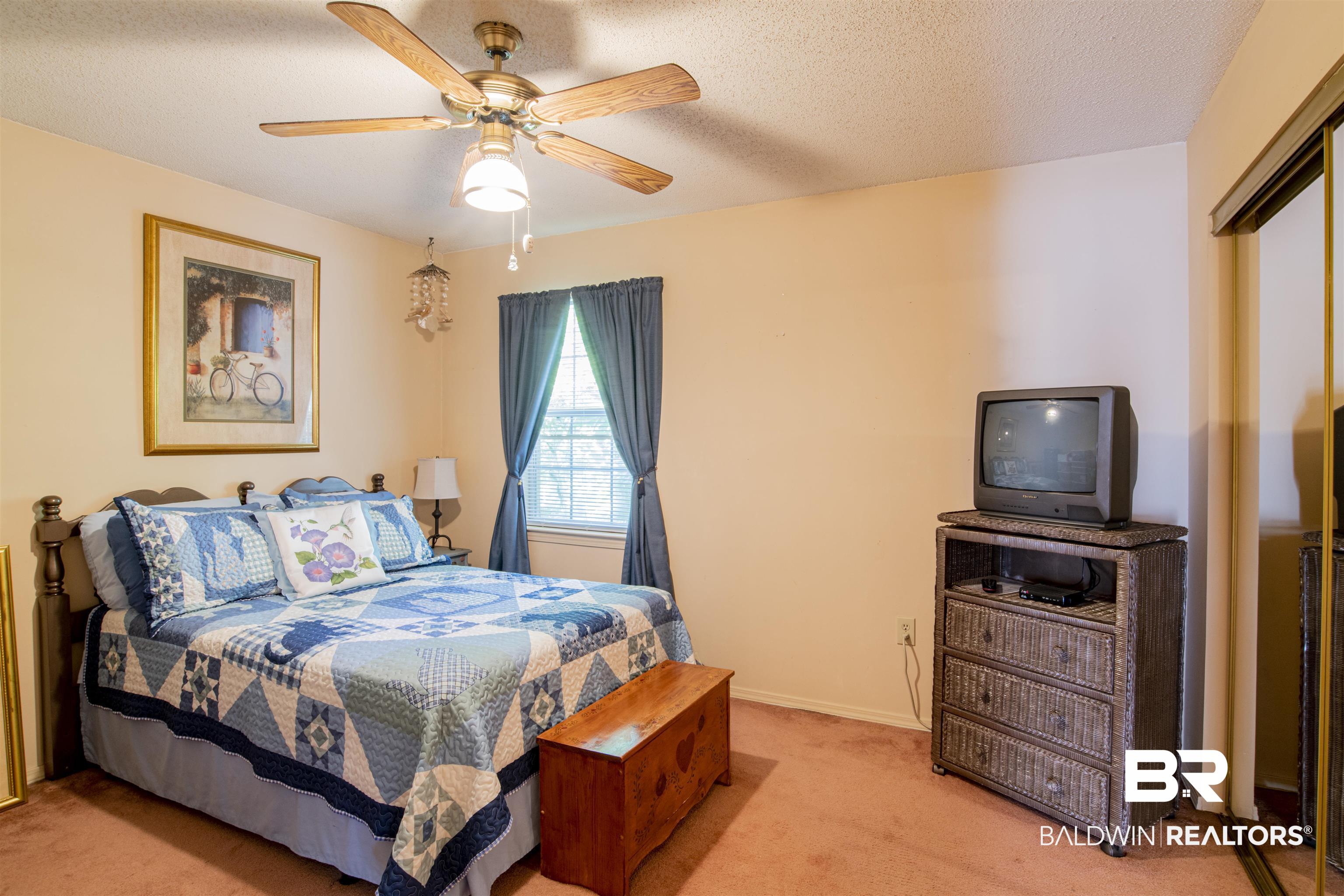 535 West Amanda Avenue Foley, AL 36535 - Photo 14 of 30
