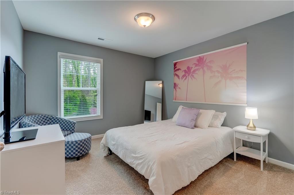 701 Riley Lane Greensboro, NC 27455 - Photo 22 of 32 Gallery Image 22