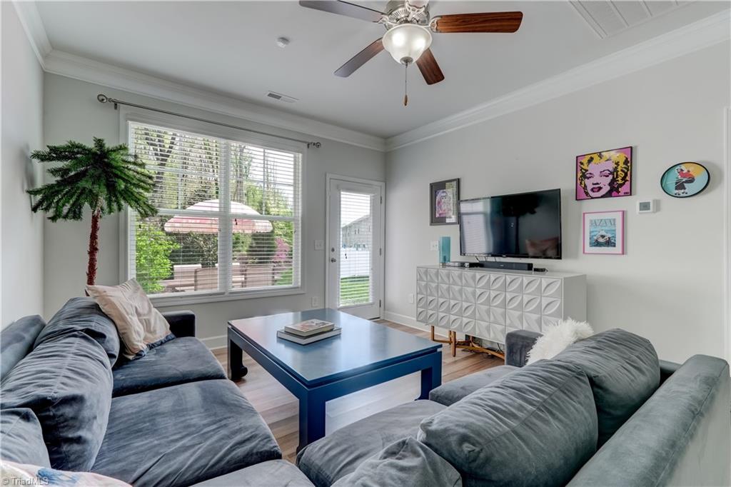 701 Riley Lane Greensboro, NC 27455 - Photo 7 of 32 Gallery Image 7