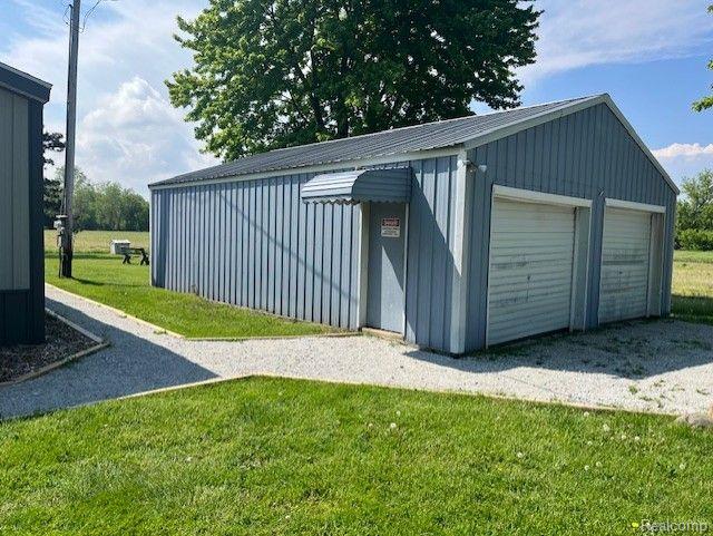 2390 South Sherman Road Applegate, MI 48401 - Photo 4 of 17 Gallery Image 4