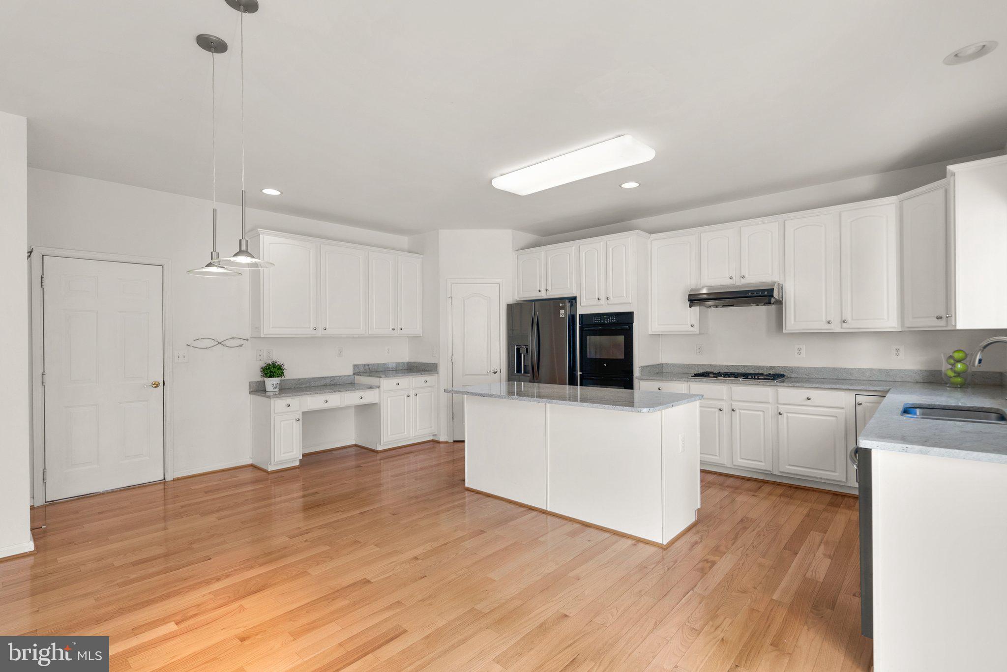 14406 Autumn Gold Road Boyds, MD 20841 - Photo 16 of 65