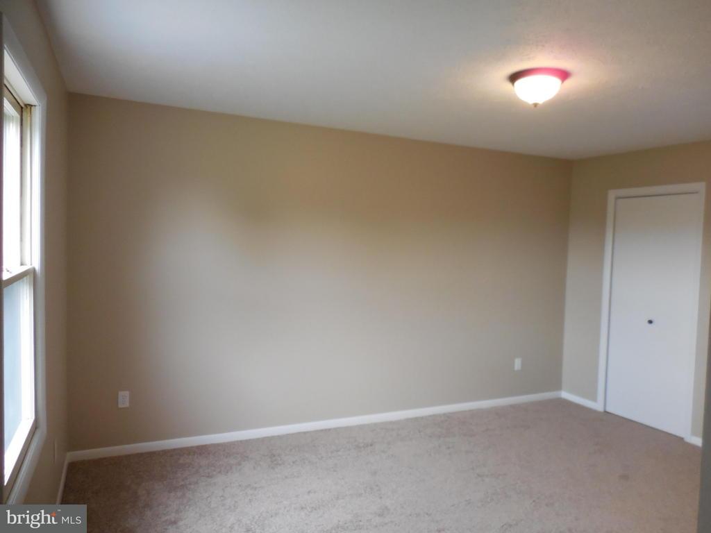 1926 South Forge Road Palmyra, PA 17078 - Photo 17 of 27 Gallery Image 17