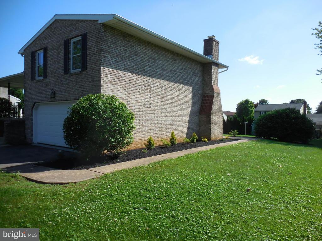 1926 South Forge Road Palmyra, PA 17078 - Photo 3 of 27 Gallery Image 3