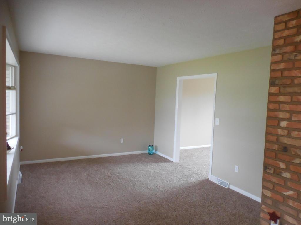 1926 South Forge Road Palmyra, PA 17078 - Photo 5 of 27 Gallery Image 5