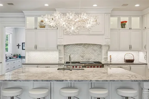 $3,675,000 | 7818 Bellewood Drive, Houston, TX 77055