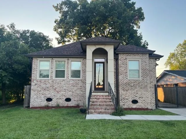 $269,900 | 1604 Schnell Drive, Arabi, LA 70032