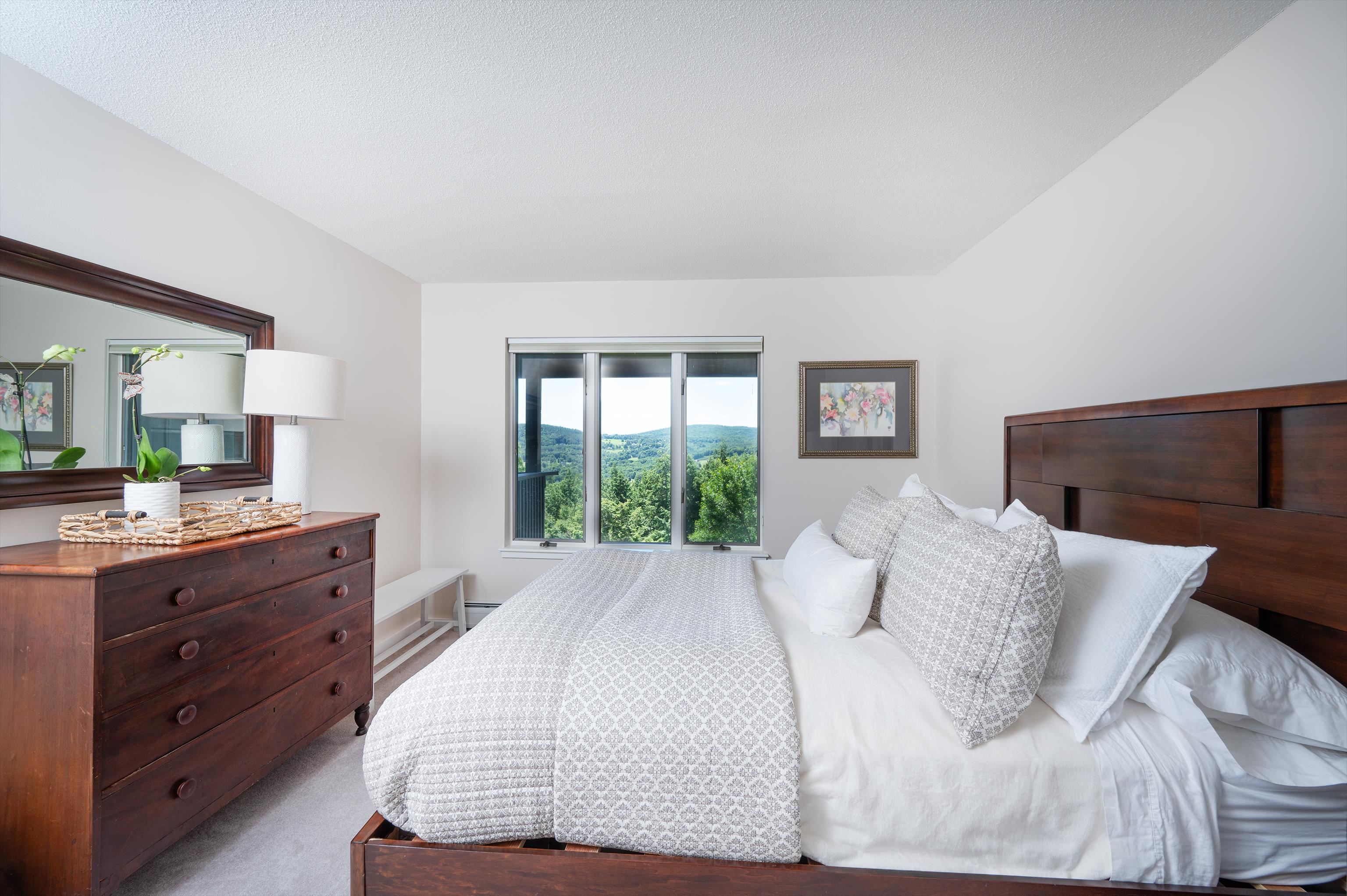 397 Alden Partridge Road, Unit 1E Hartford, VT 05059 - Photo 8 of 32 Gallery Image 8