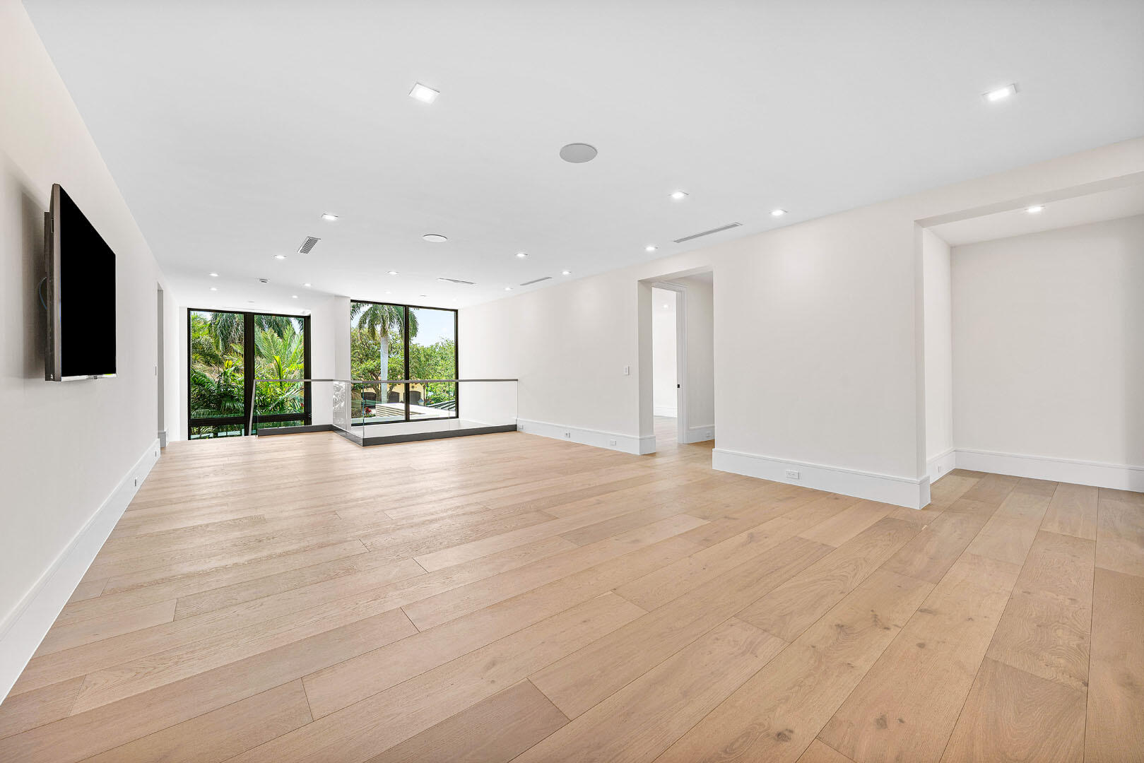 191 Coconut Palm Road Boca Raton, FL 33432 - Photo 36 of 80 191_Coconut_Palm_Road_49
