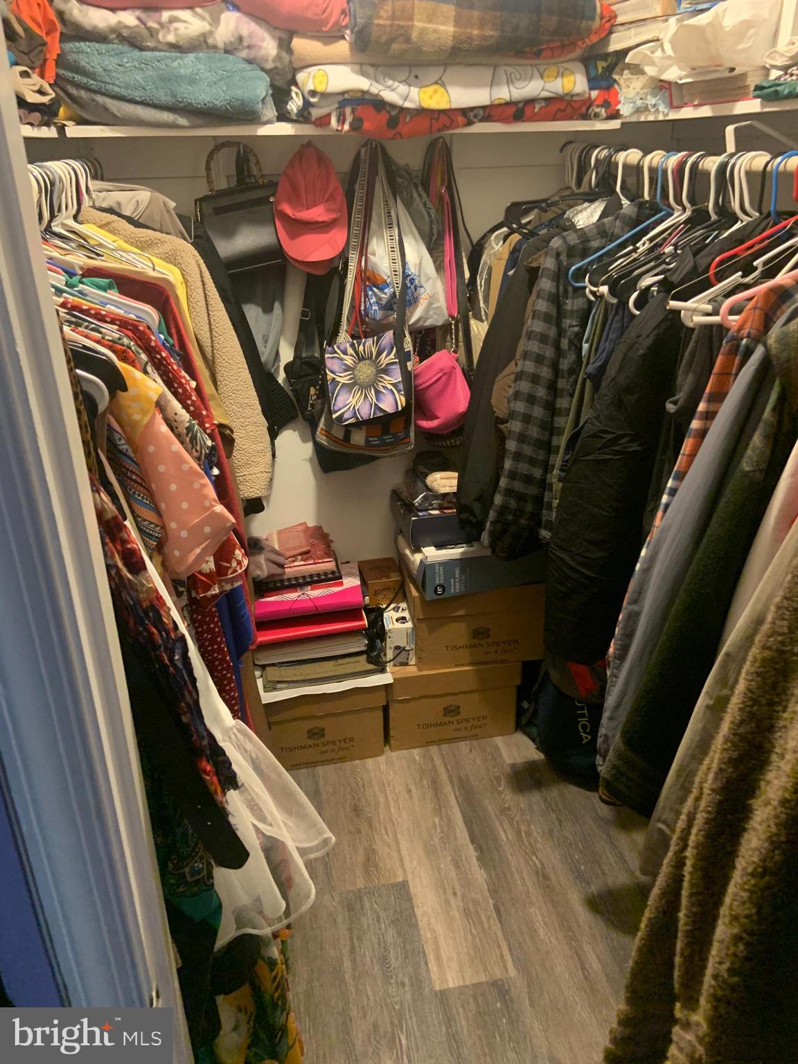 8210 Carrleigh Parkway, Unit 6 Springfield, VA 22152 - Photo 21 of 32 a view of water heater room