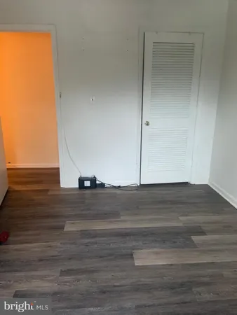 a picture of water heater room