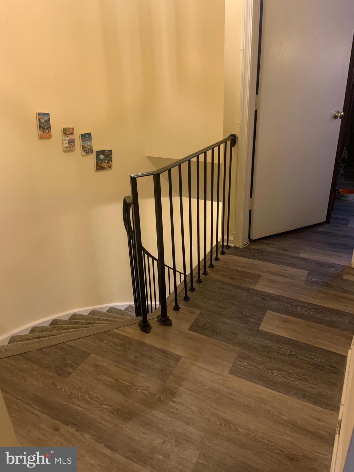 8210 Carrleigh Parkway, Unit 6 Springfield, VA 22152 - Photo 28 of 32 a view of entryway