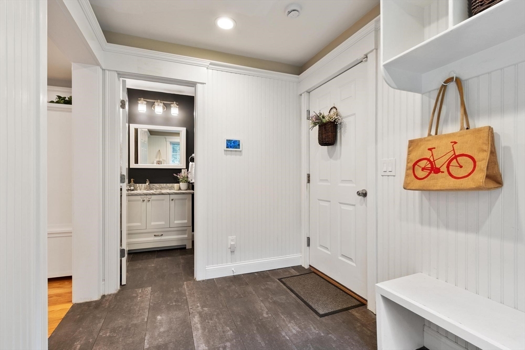 171 Depot Road Boxborough, MA 01719 - Photo 22 of 37