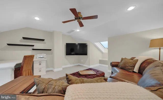 $780,000 | 145 Sawgrass Drive, Blue Bell, PA 19422