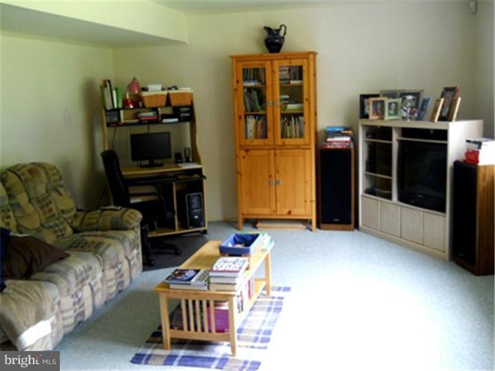 126 Tulip Road Holland, PA 18966 - Photo 6 of 15 Family Room