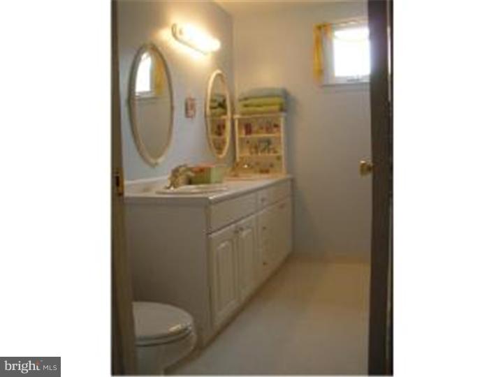 126 Tulip Road Holland, PA 18966 - Photo 10 of 15 Bedroom 3