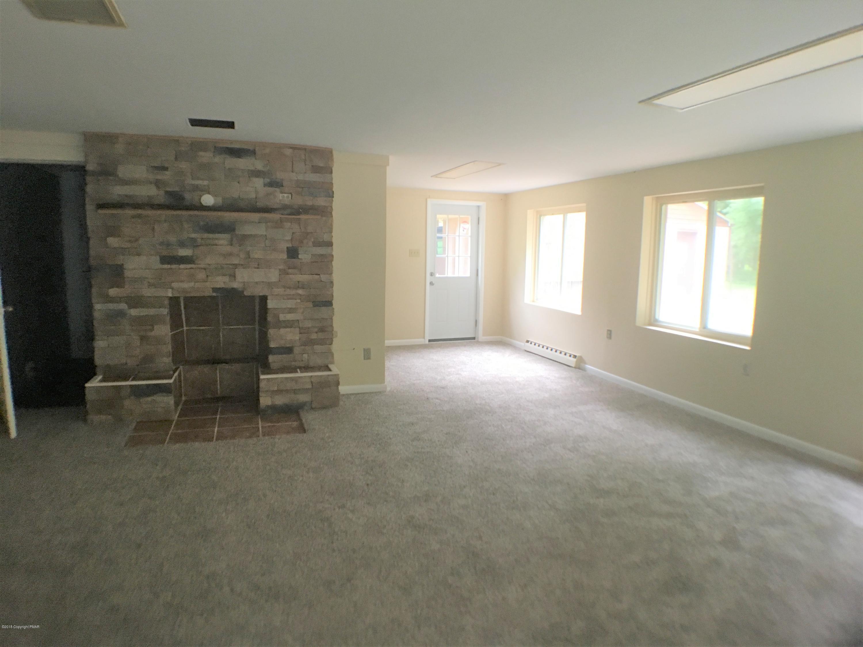 2495 Stoney Ridge Road Palmerton, PA 18071 - Photo 2 of 12 Photo May 31, 10 18 24 AM