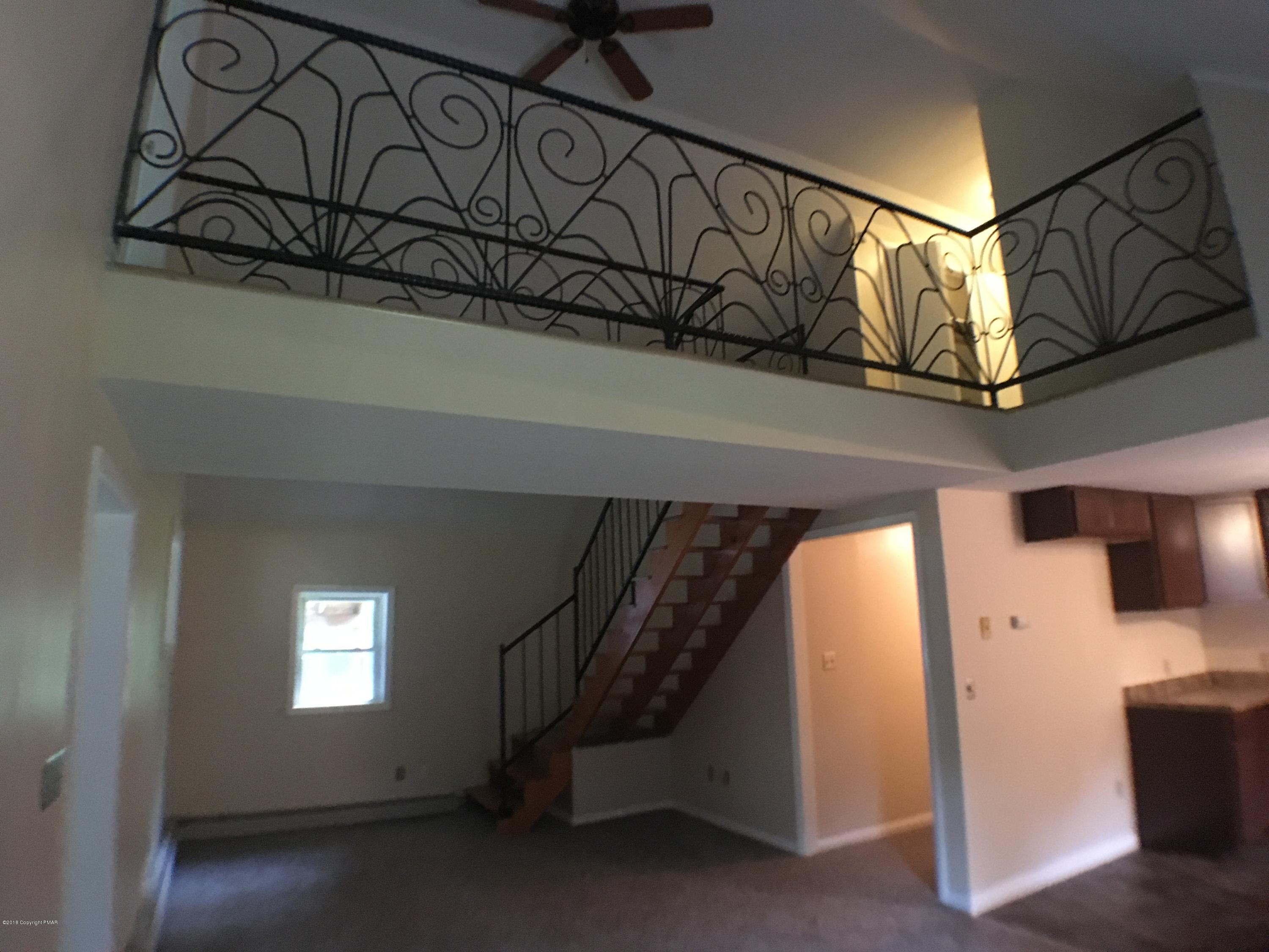 2495 Stoney Ridge Road Palmerton, PA 18071 - Photo 3 of 12 railing
