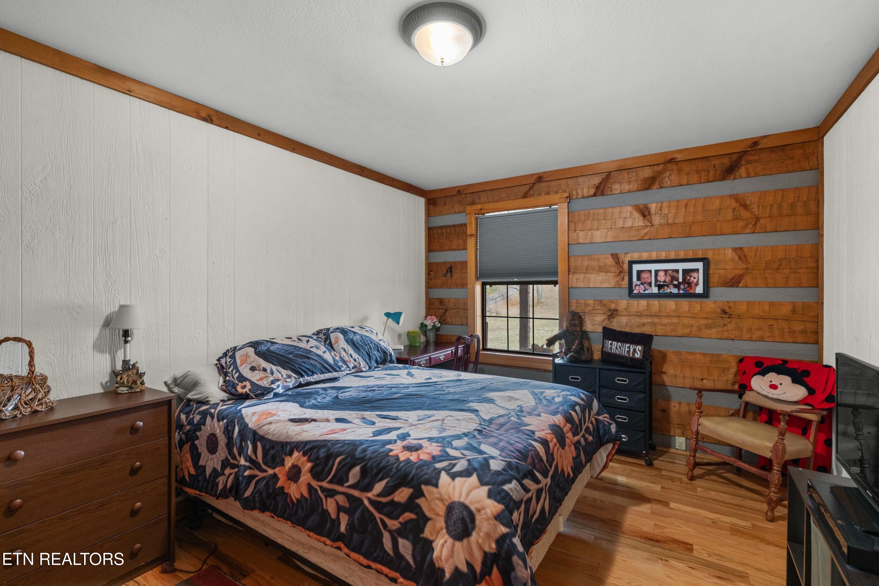 855 Chestnut Grove Circle Dandridge, TN 37725 - Photo 18 of 35 022-855ChestnutGroveCircle-Dandridge-TN-