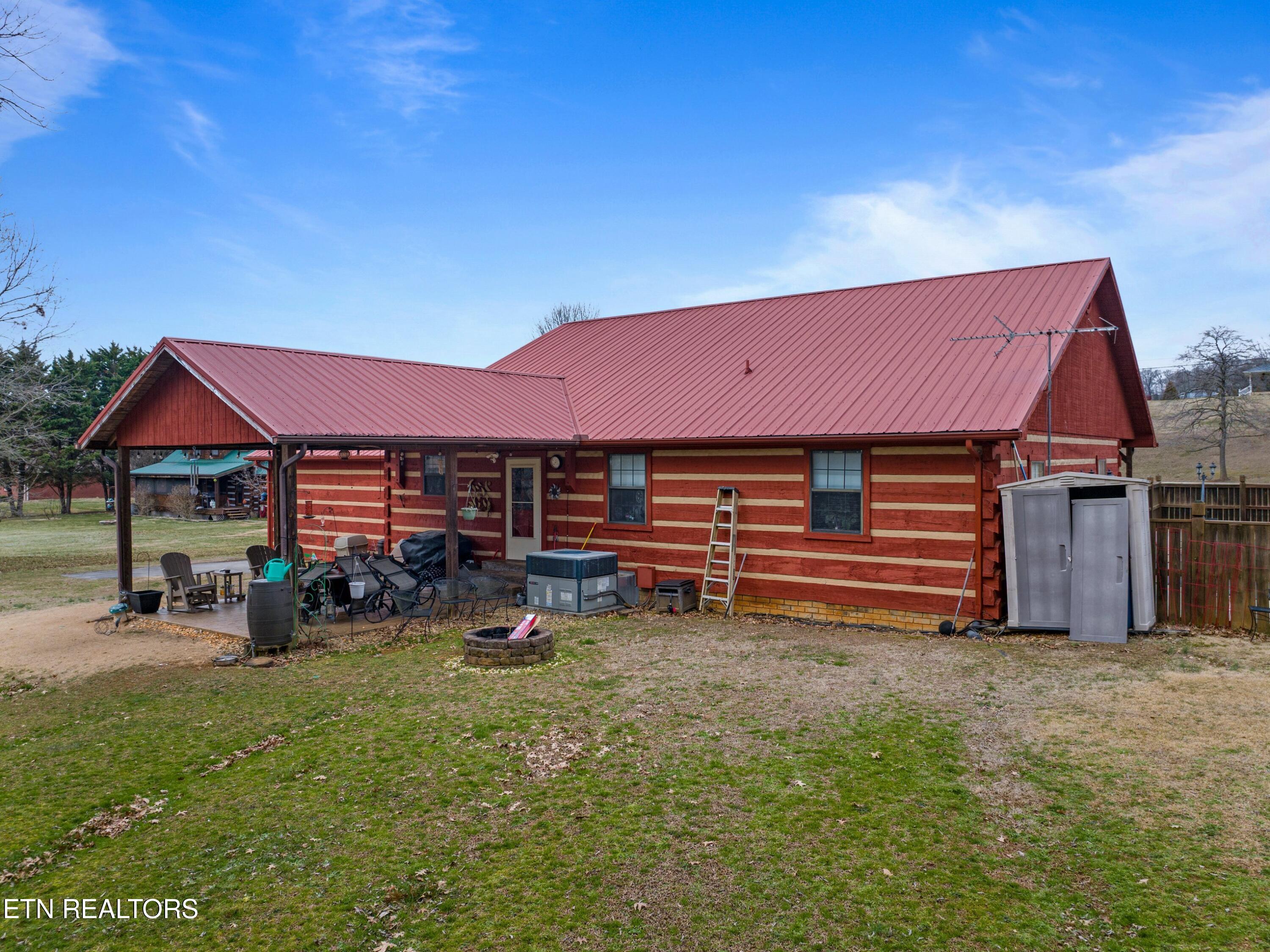 855 Chestnut Grove Circle Dandridge, TN 37725 - Photo 25 of 35 005-855ChestnutGroveCircle-Dandridge-TN-