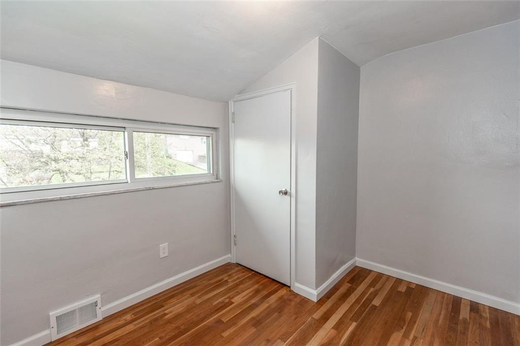 764 Lindsay Road Carnegie, PA 15106 - Photo 14 of 20 Bedroom 2