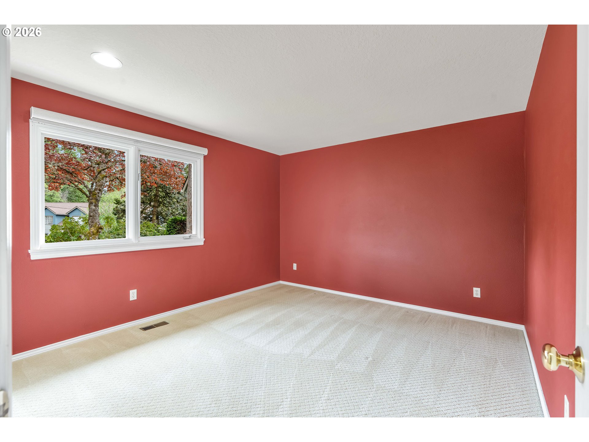 7061 Southwest Windemere Loop Portland, OR 97225 - Photo 19 of 46