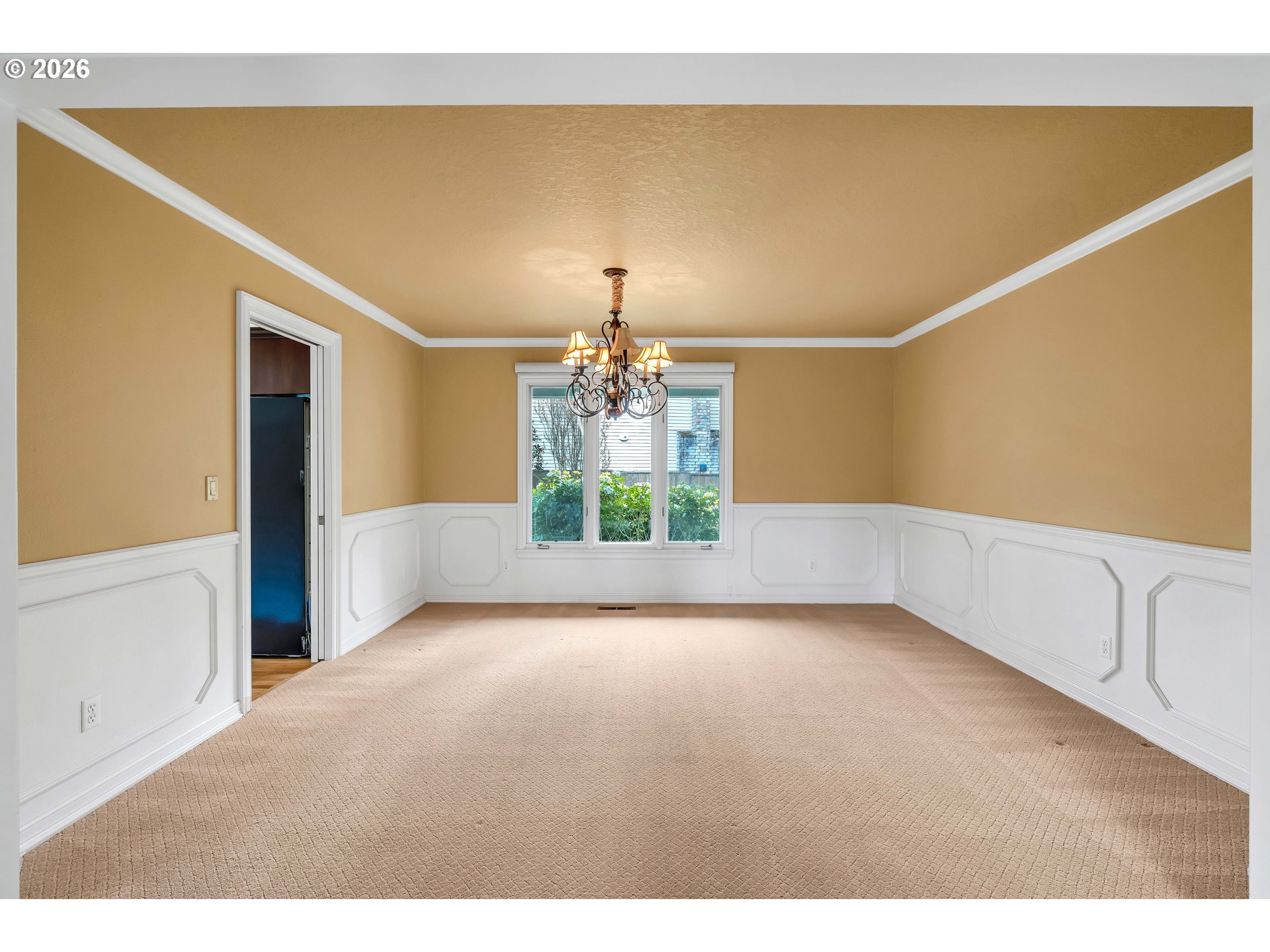7061 Southwest Windemere Loop Portland, OR 97225 - Photo 9 of 46