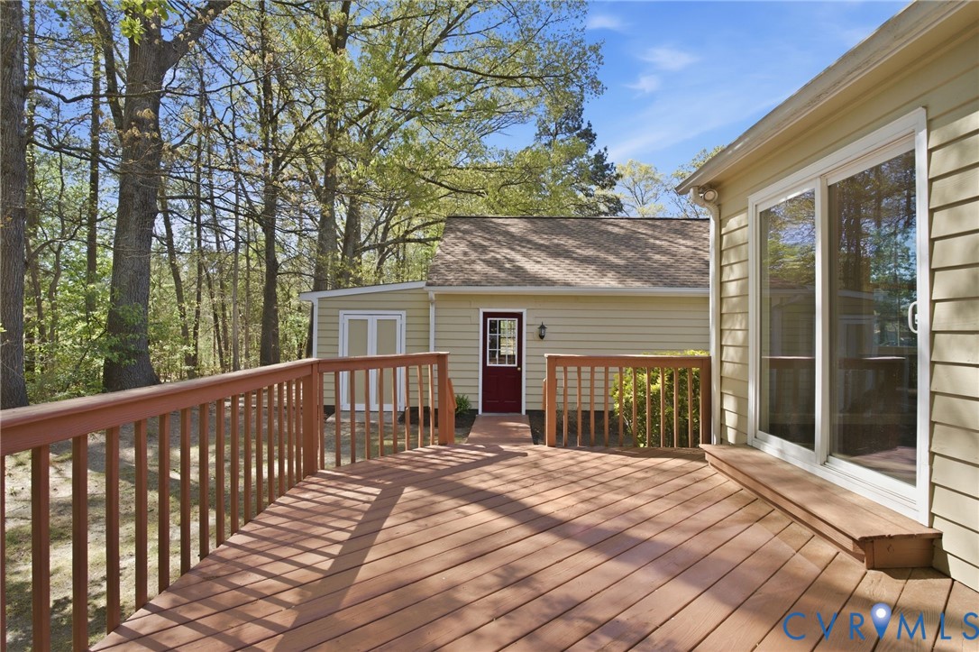 11723 Womack Road Chester, VA 23831 - Photo 22 of 33